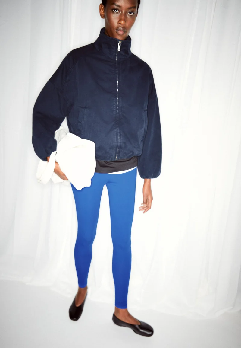 FARIBAA | dynamo blue