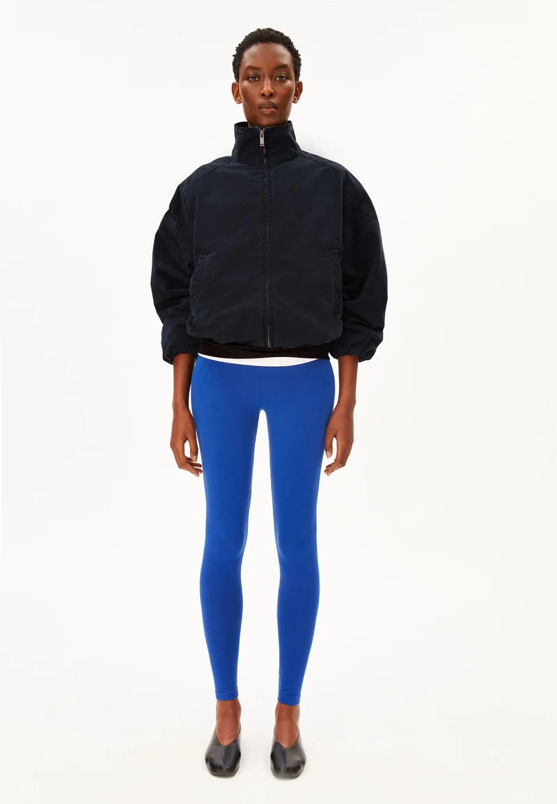 FARIBAA | dynamo blue