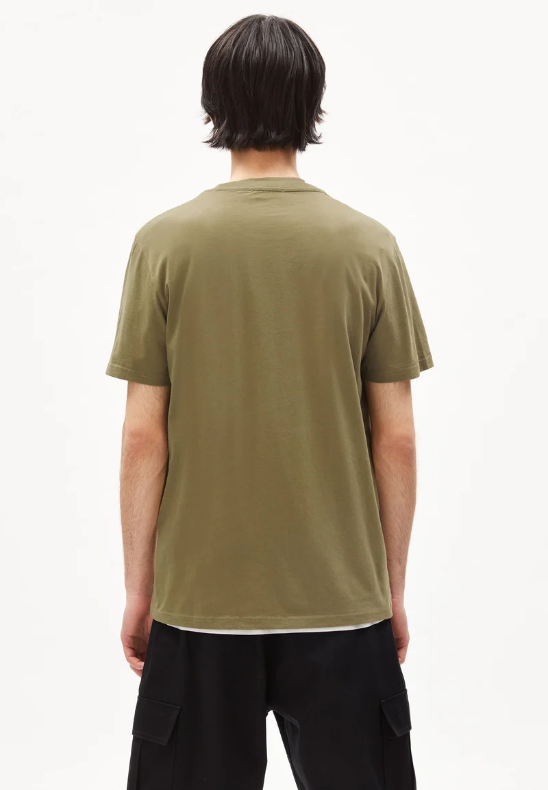 JAAMES T-SHIRT | oliva