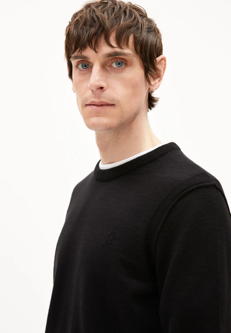 MIKITAA STRICKPULLOVER | black
