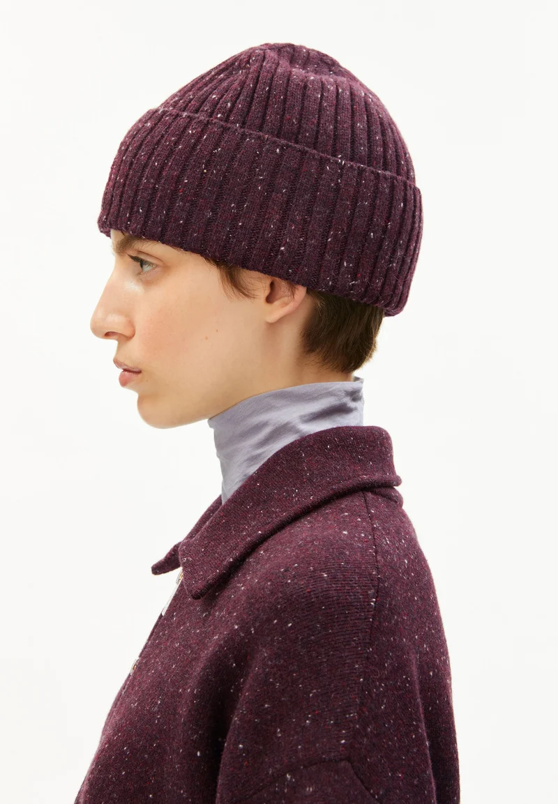 TAALEEN TWEED | dark cranberry