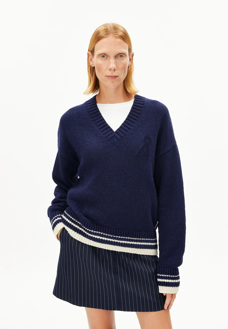ICONIC Å COLLEGE STRICKPULLOVER | tinted navy-oatmilk