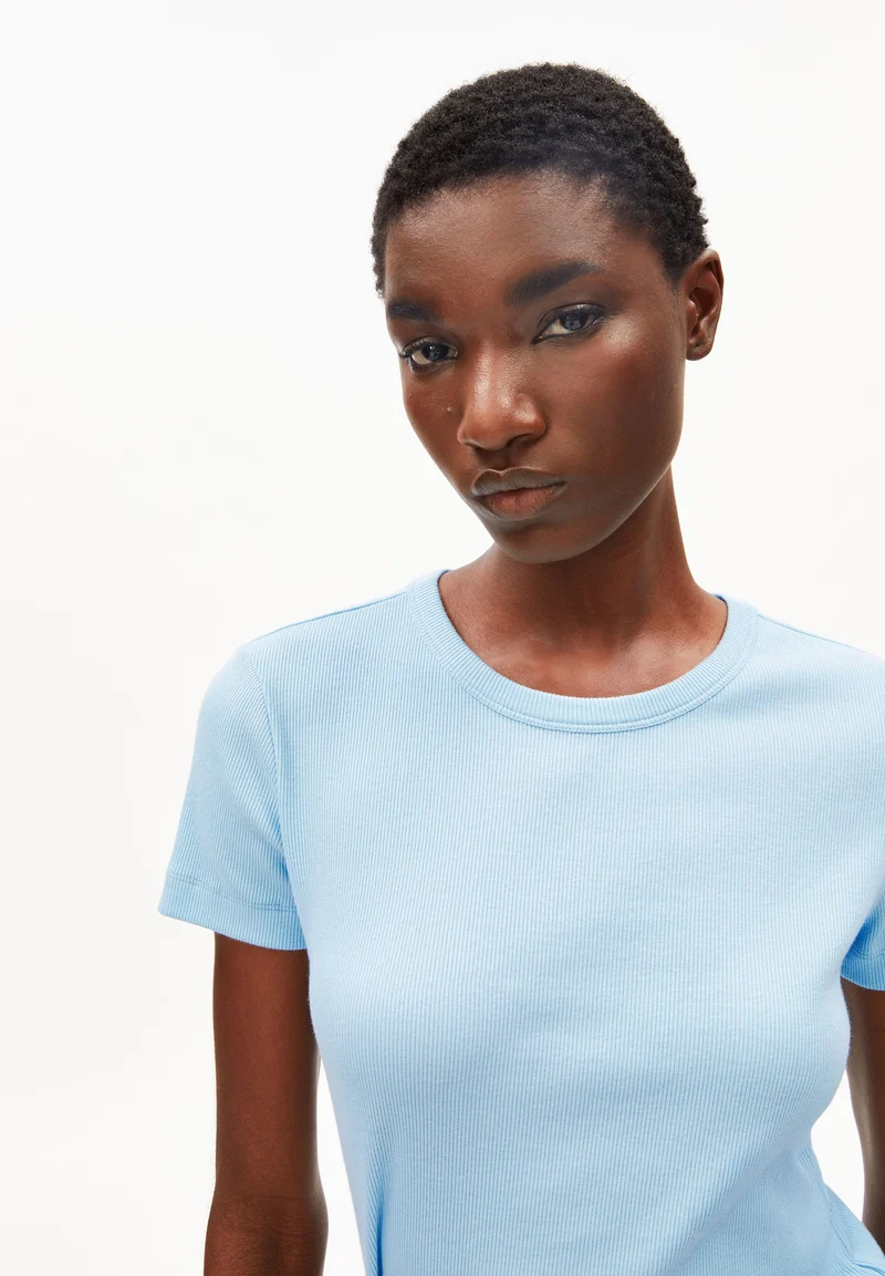 KARDAA T-SHIRT | blue glow