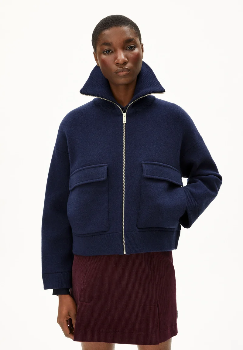 JOANIAAS STRICKJACKE | tinted navy