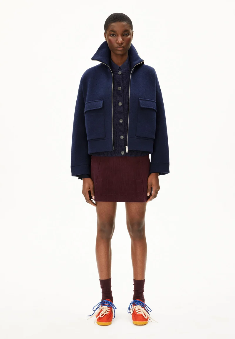 JOANIAAS STRICKJACKE | tinted navy