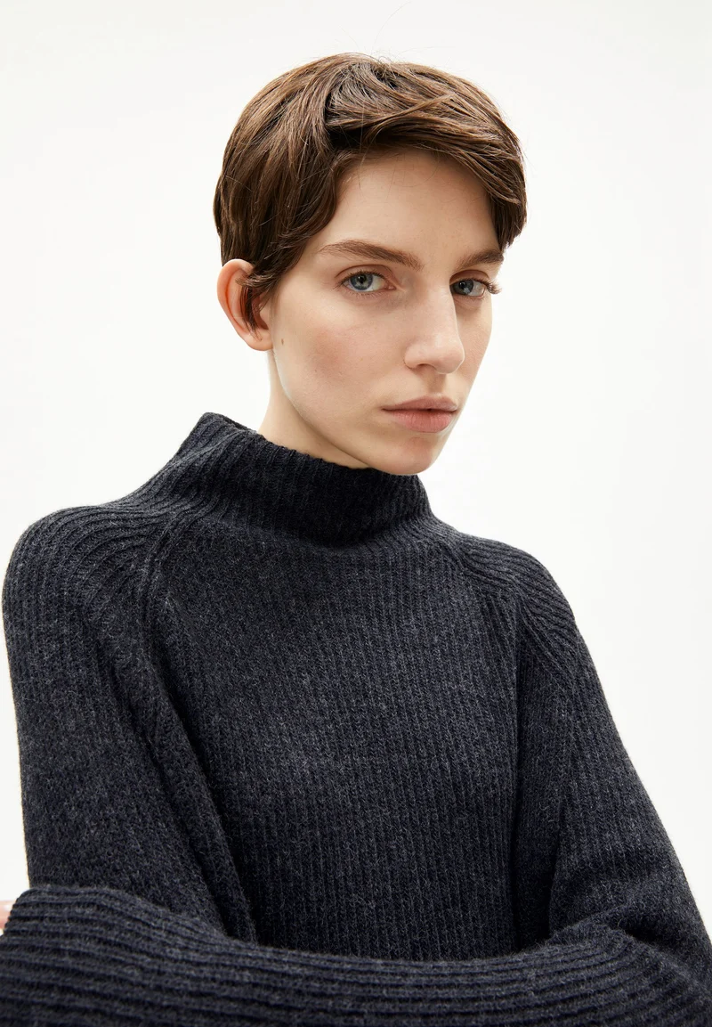 MILLAANA KLEID | steel melange