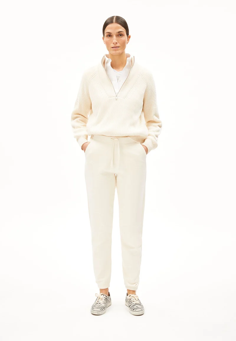 IVAA | undyed