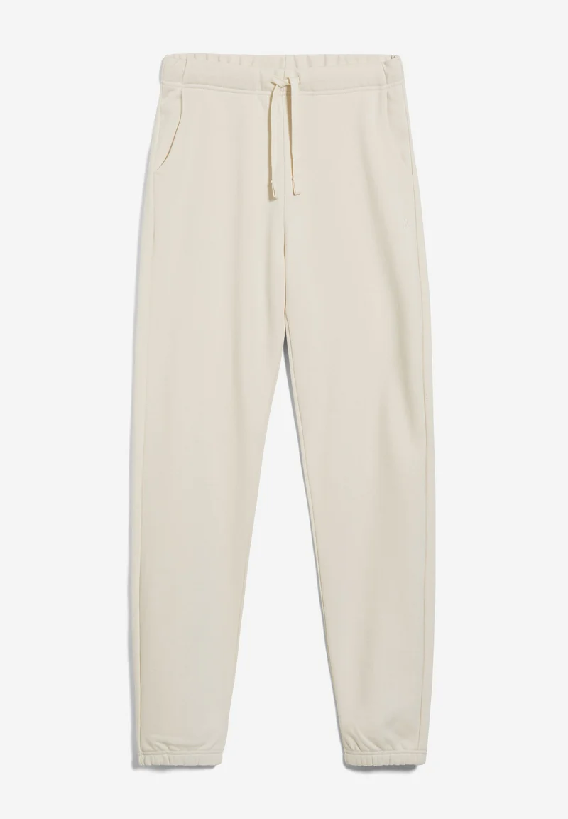 IVAA | undyed