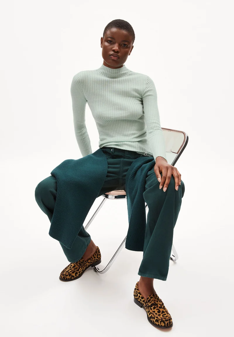 ALAANIA STRICKPULLOVER | polar green