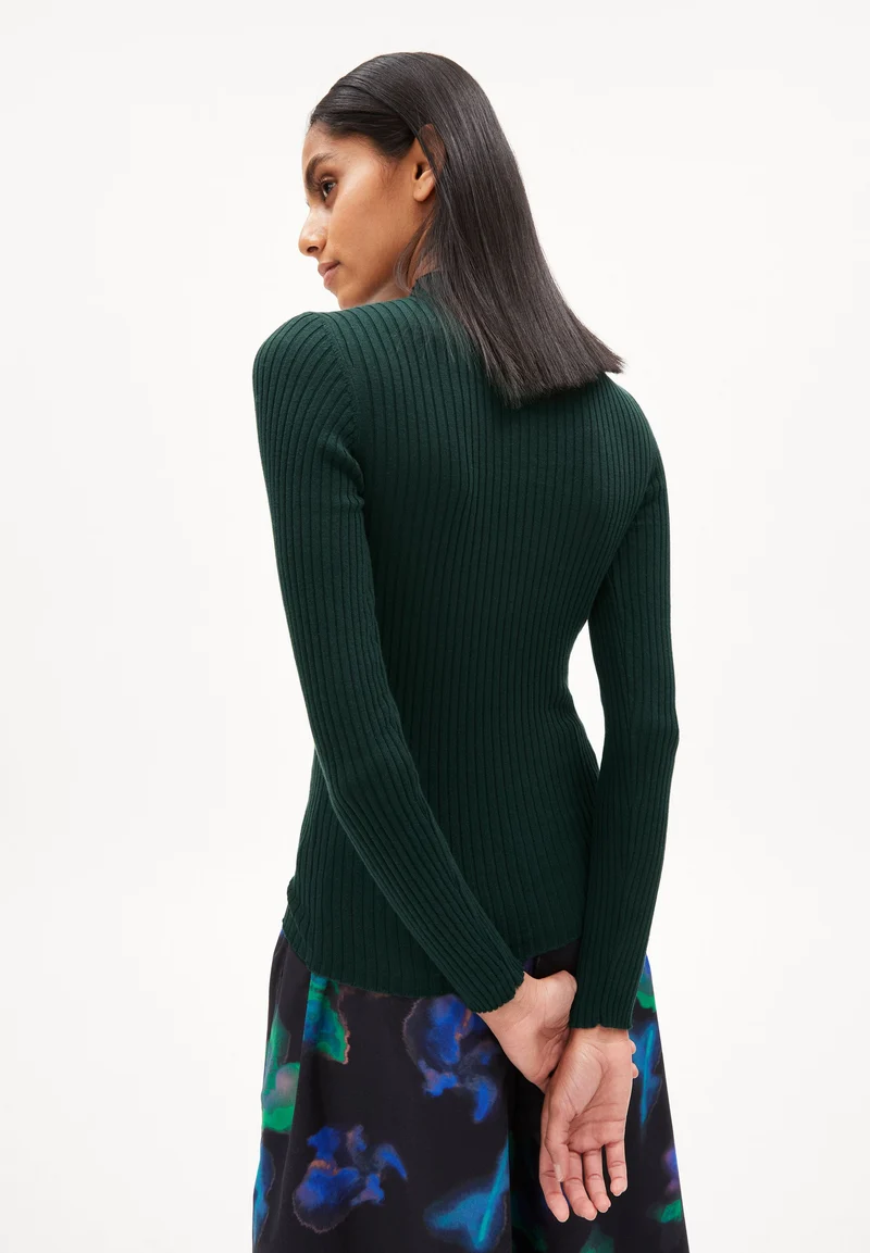 ALAANIA STRICKPULLOVER | dark scarab