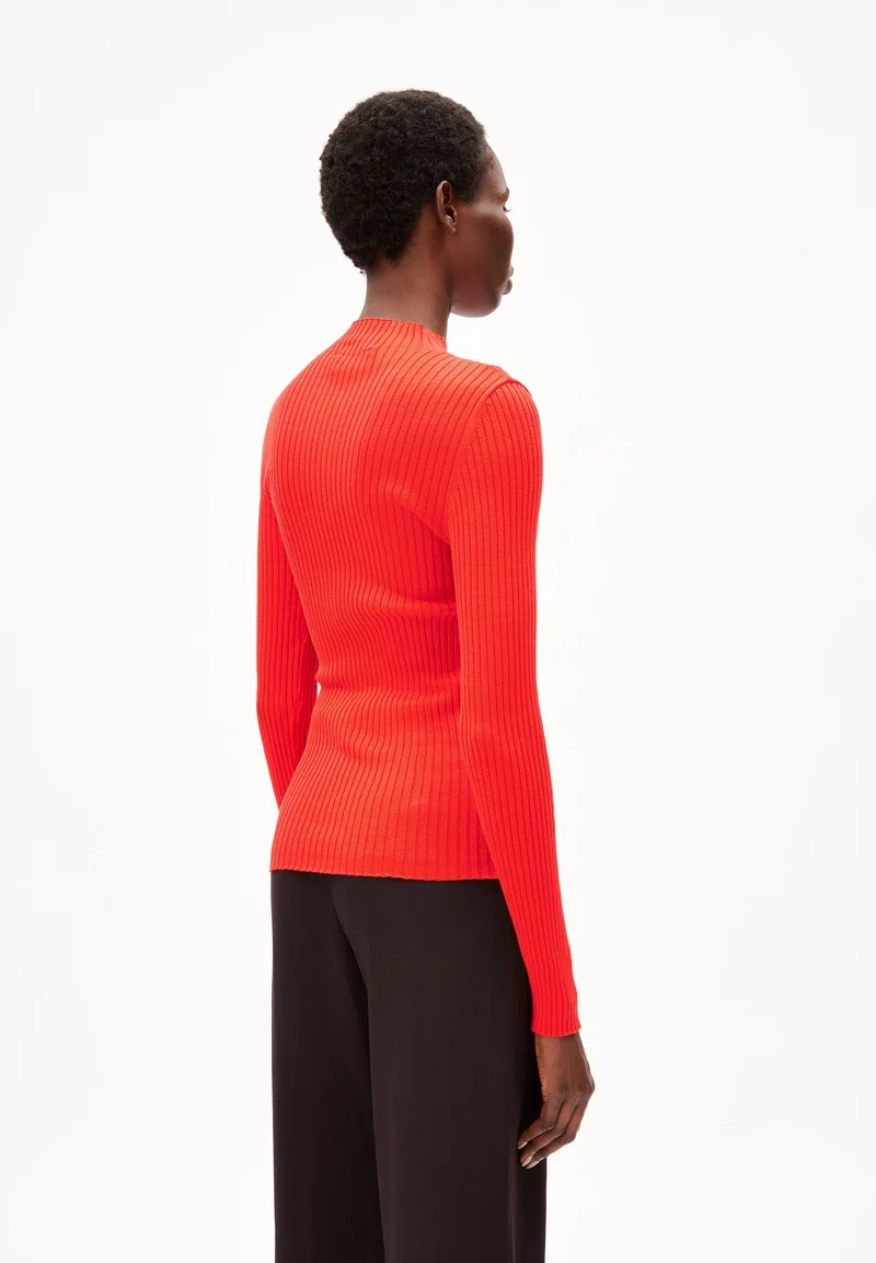 ALAANIA STRICKPULLOVER | red alert