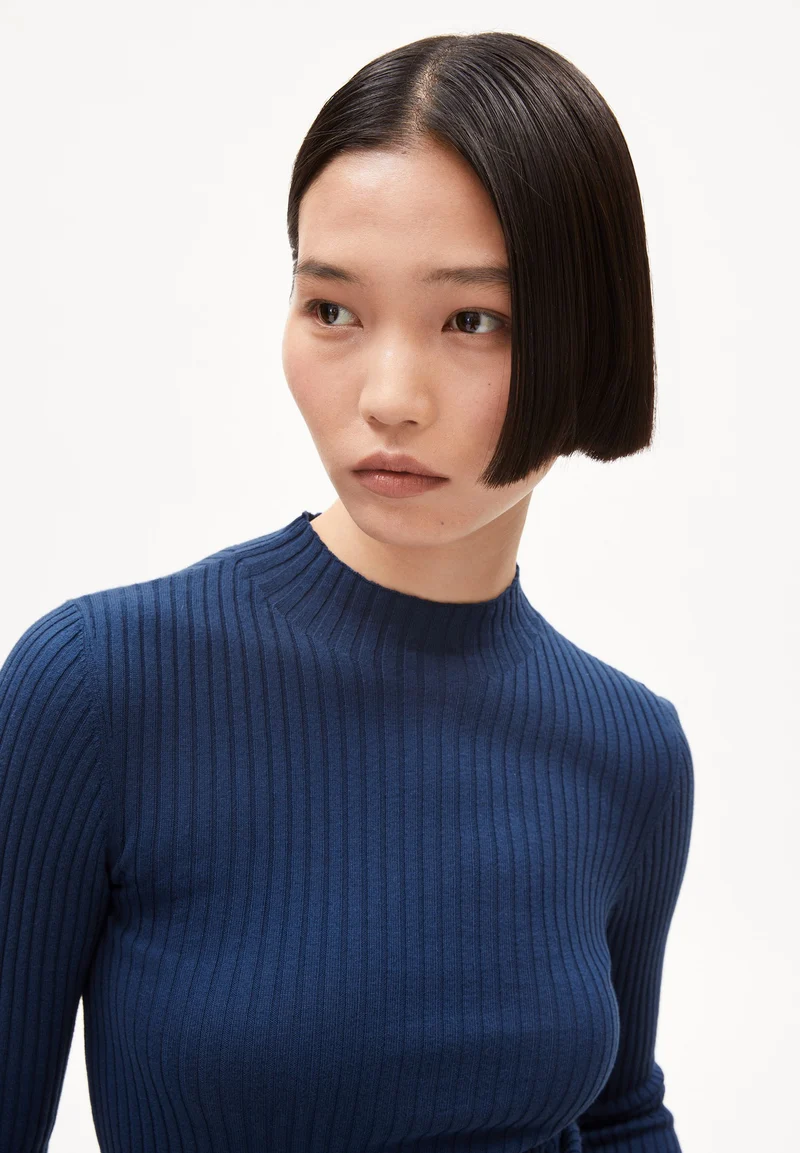 ALAANIA STRICKPULLOVER | faded indigo