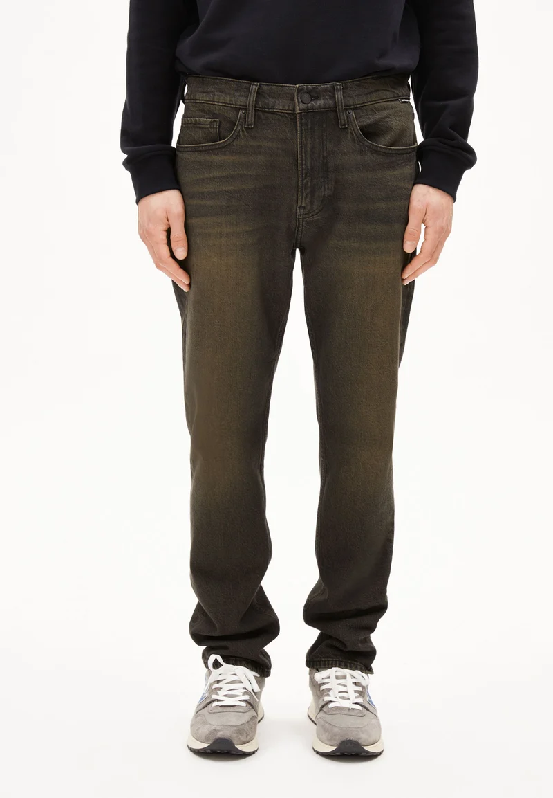 DYLAANO STRAIGHT JEANS | tena