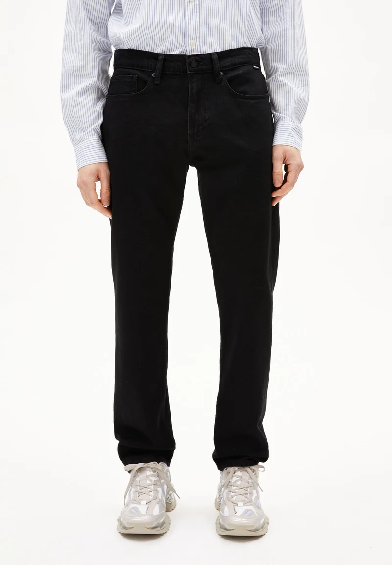 DYLAANO STRAIGHT JEANS | black