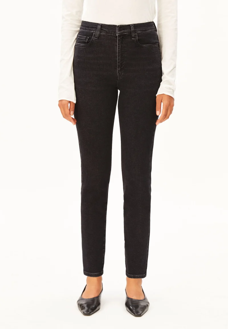 INGAA HIGH WAIST SKINNY JEANS | true black washed