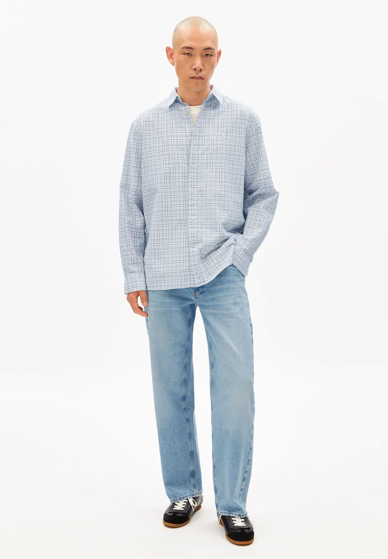 KARIERTES LANGARMHEMD | tinted navy