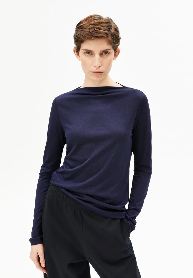 BOAT NECK LONGSLEEVE