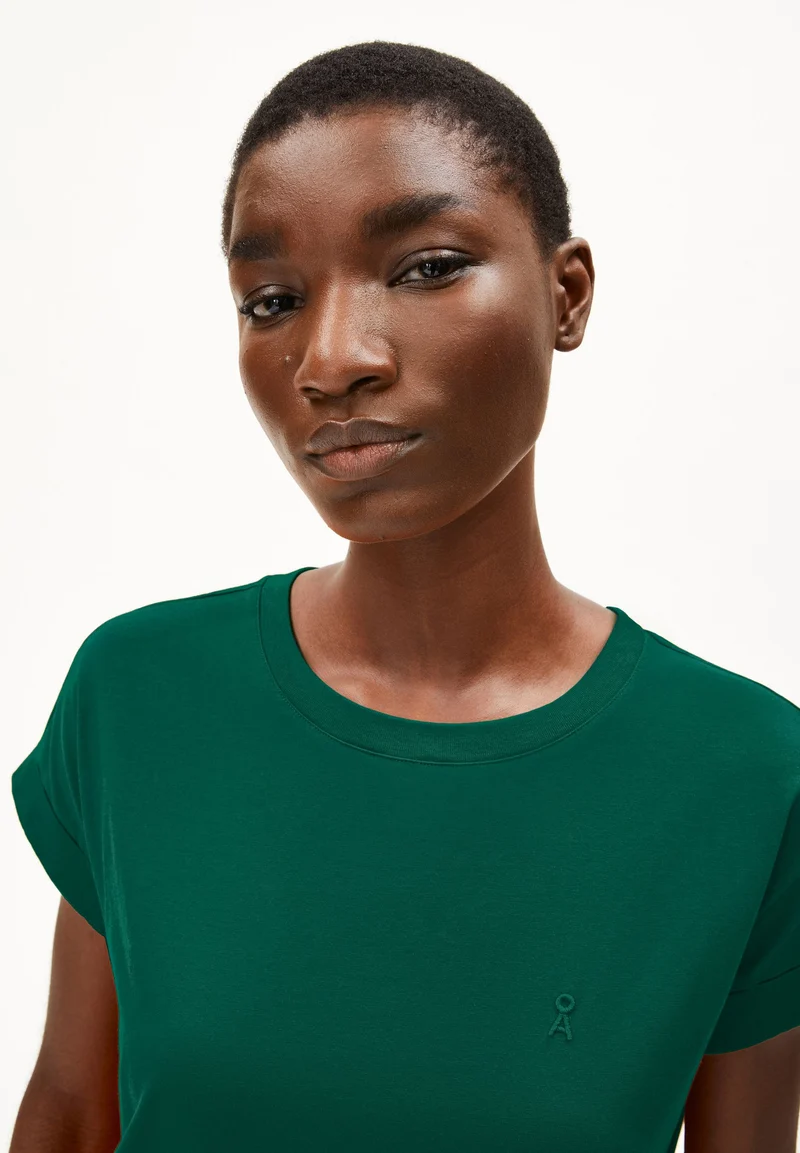 IDAARA T-SHIRT | emerald green