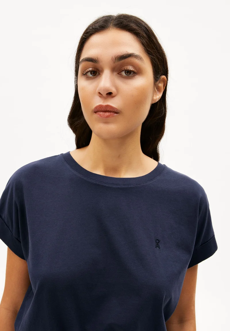 IDAARA T-SHIRT | night sky