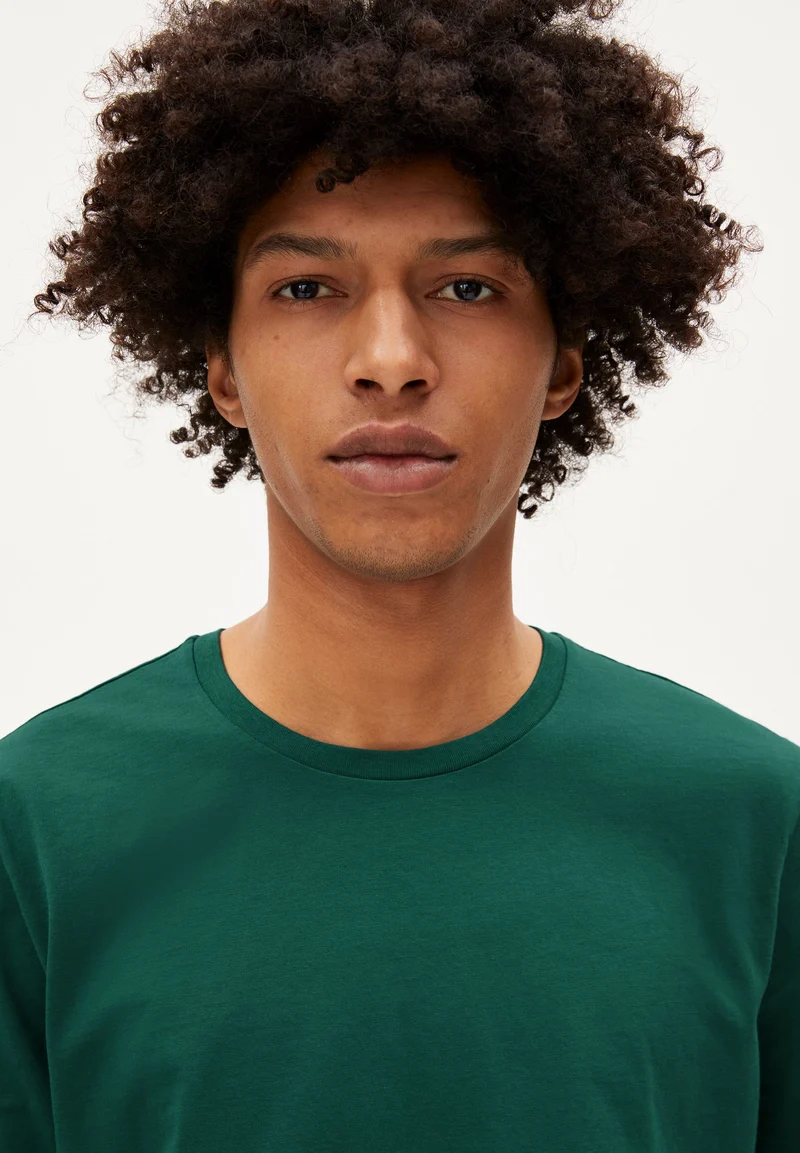 JAAMES T-SHIRT | spruce green