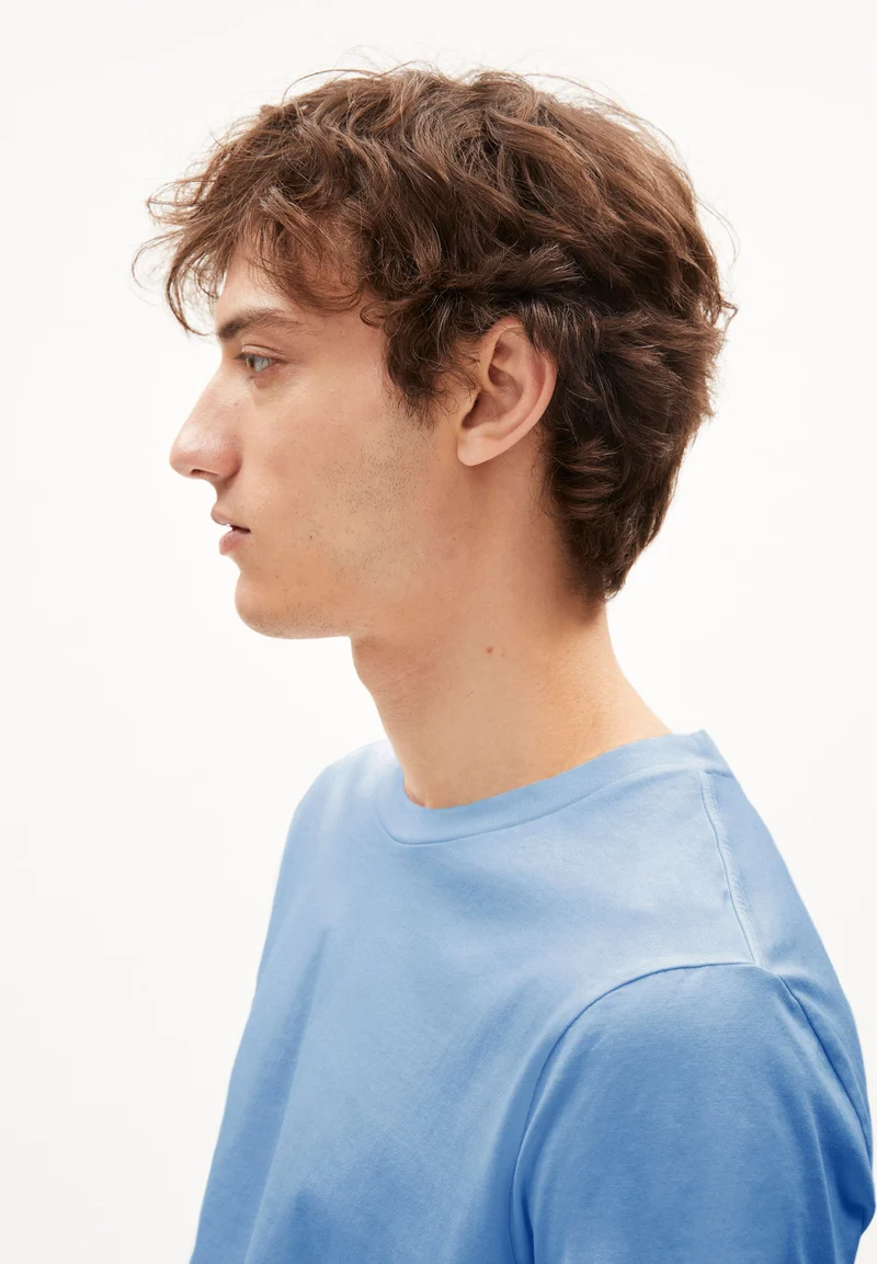 JAAMES T-SHIRT | iceberg blue