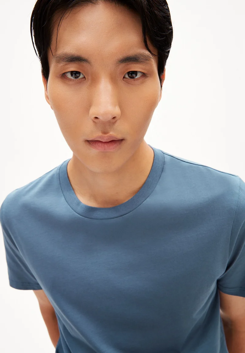 JAAMES T-SHIRT | iron blue