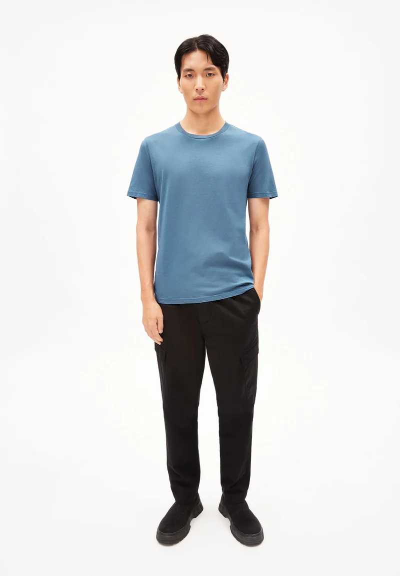 JAAMES T-SHIRT | iron blue