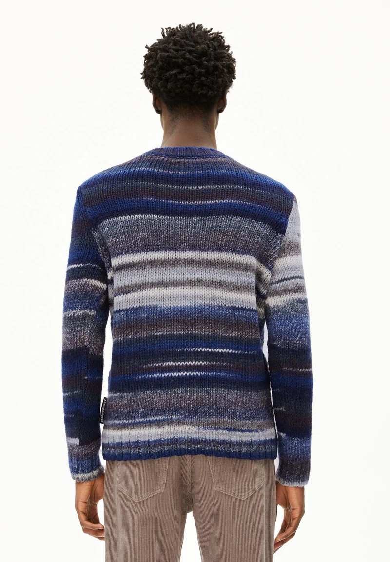 OTTAA STRICKPULLOVER | night sky