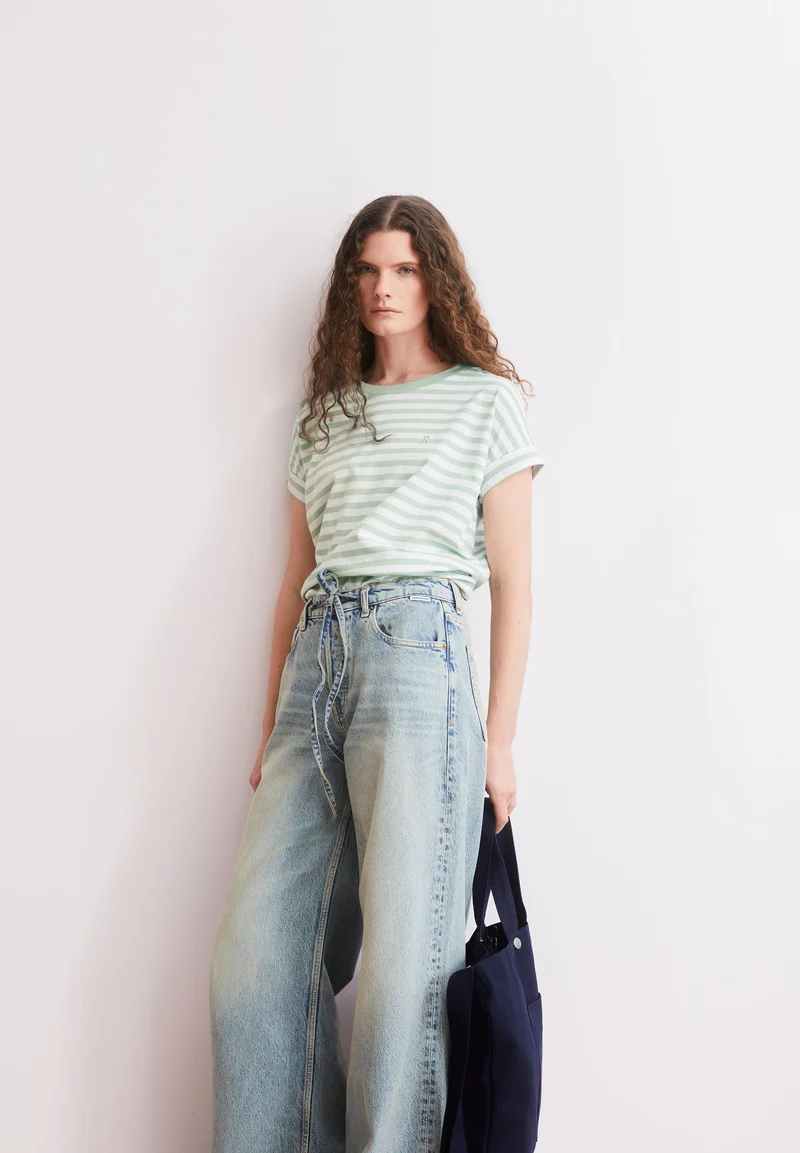 IDAARA GESTREIFTES T-SHIRT | white-foam