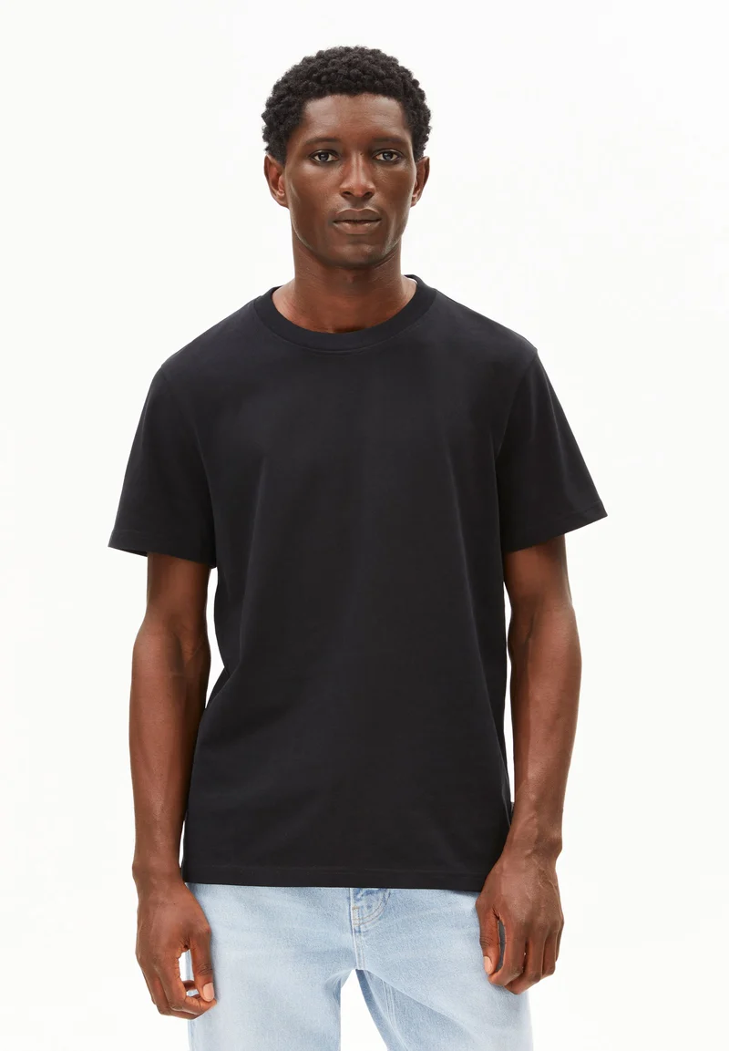 MAARKOS MID WEIGHT T-SHIRT | black