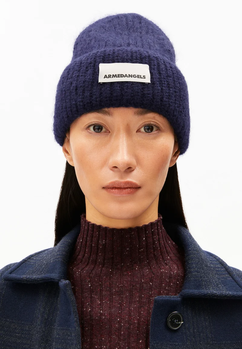 SNOWAA MÜTZE | tinted navy