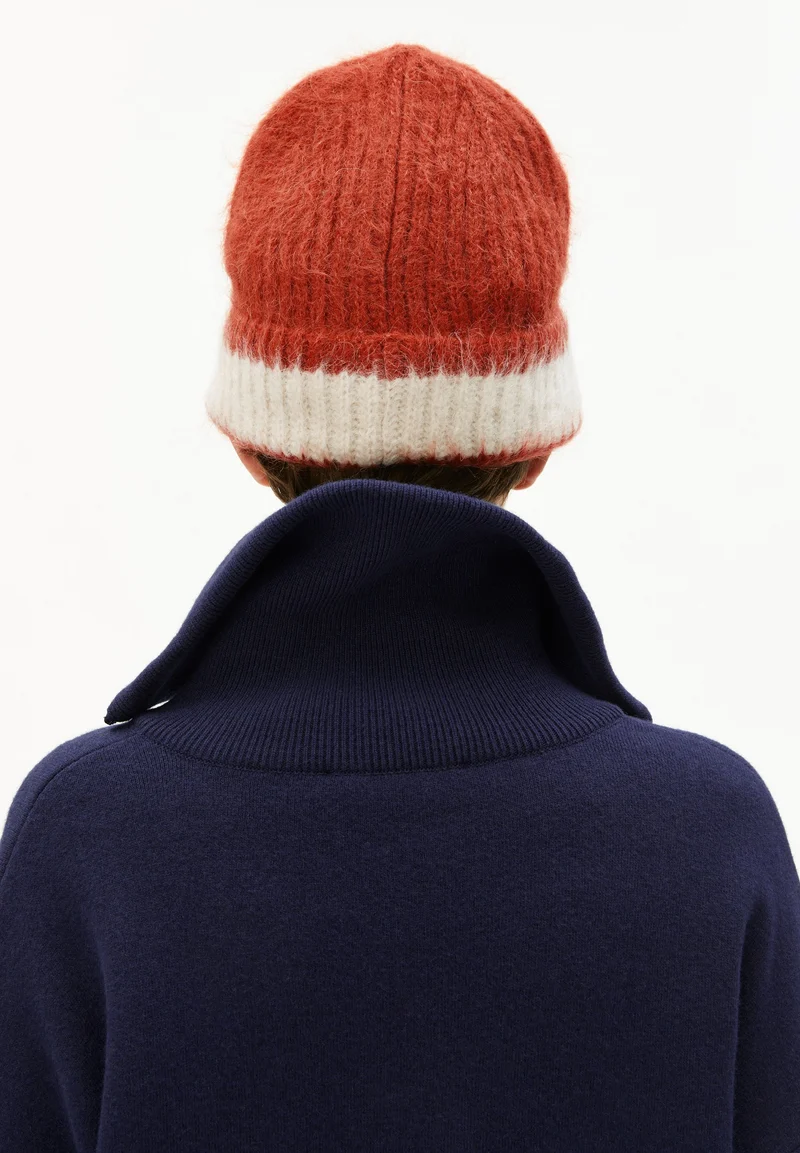 JUPILAA STRIPED UN-WASTED MÜTZE | emergency red-oatmilk