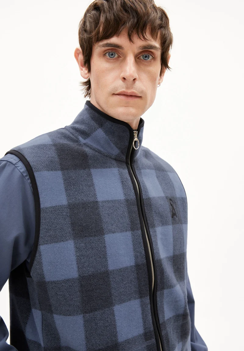FLAABO MICRO FLEECE VEST | nightshadow