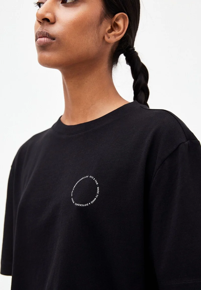 TARAA CAPSULE.04 | black