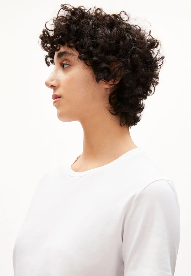 MARAA LANAA | white