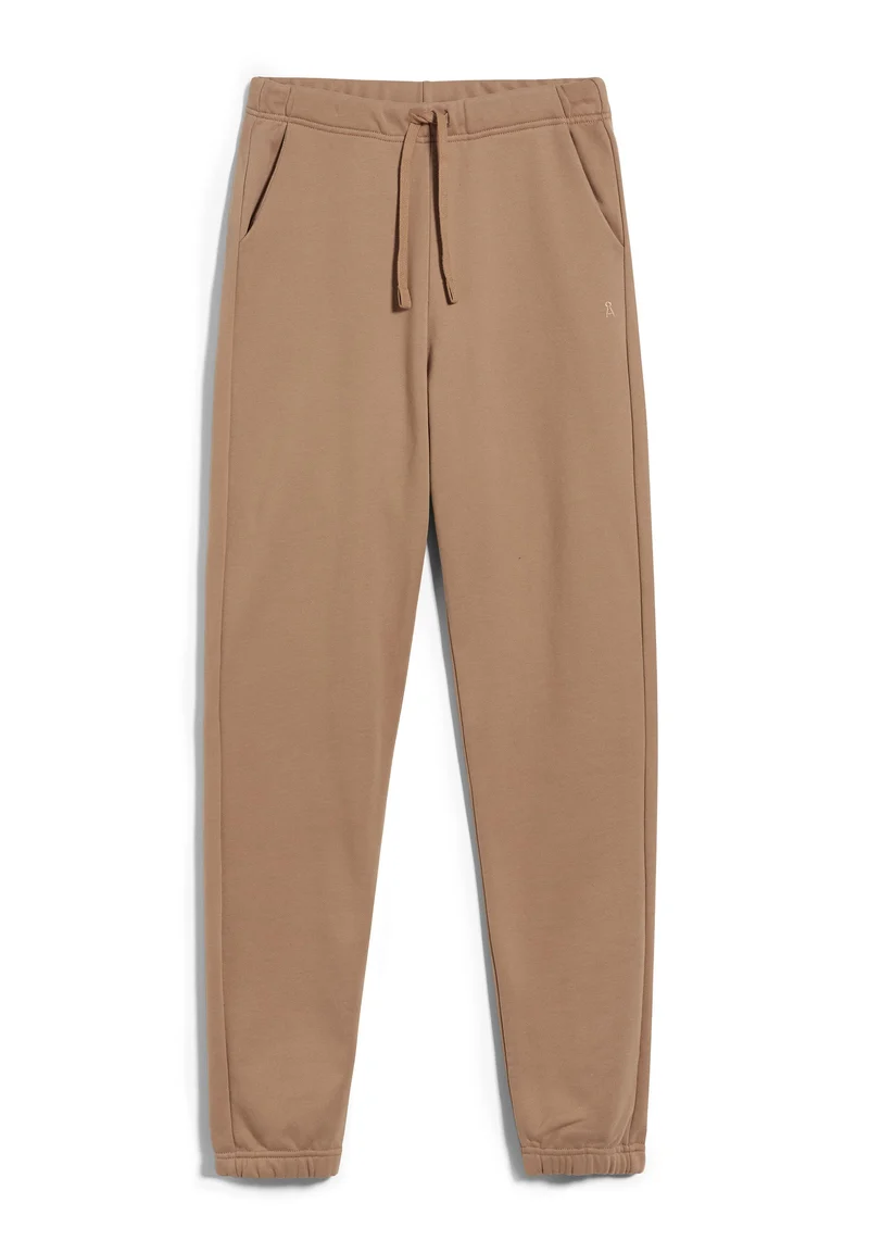 IVAA | smoky almond