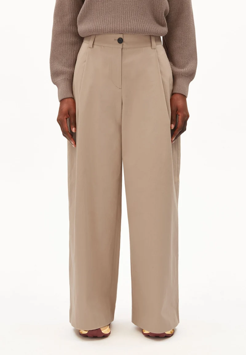 WEITE CHINO-TWILLHOSE | true camel