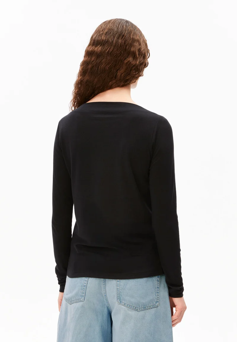 BOAT NECK LANGARMSHIRT | black