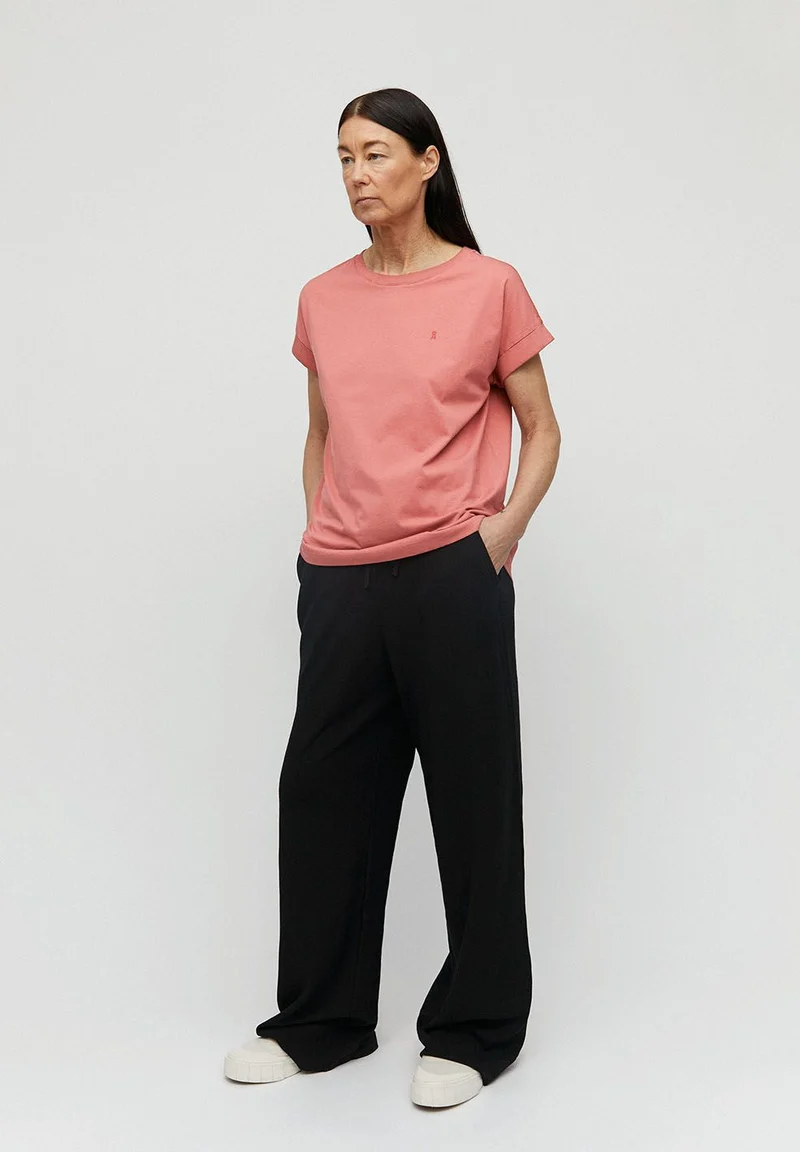 IDAARA T-SHIRT | cinnamon rose