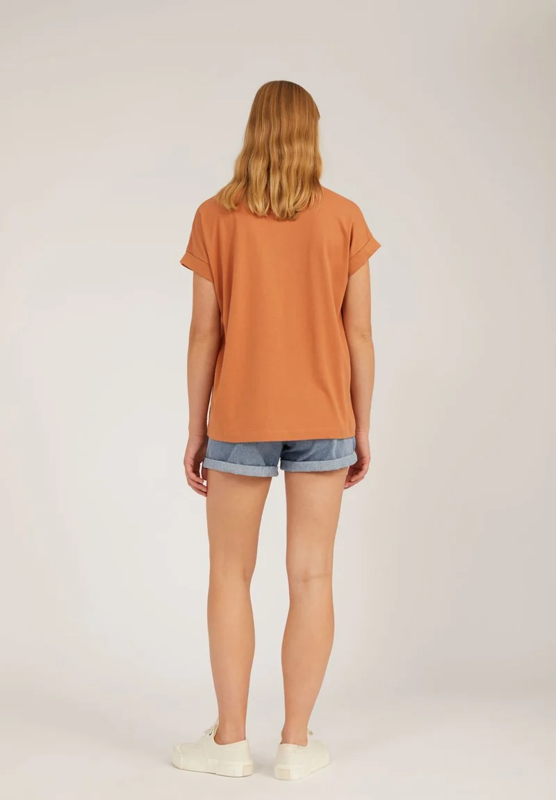 IDAARA T-SHIRT | toasted hazel