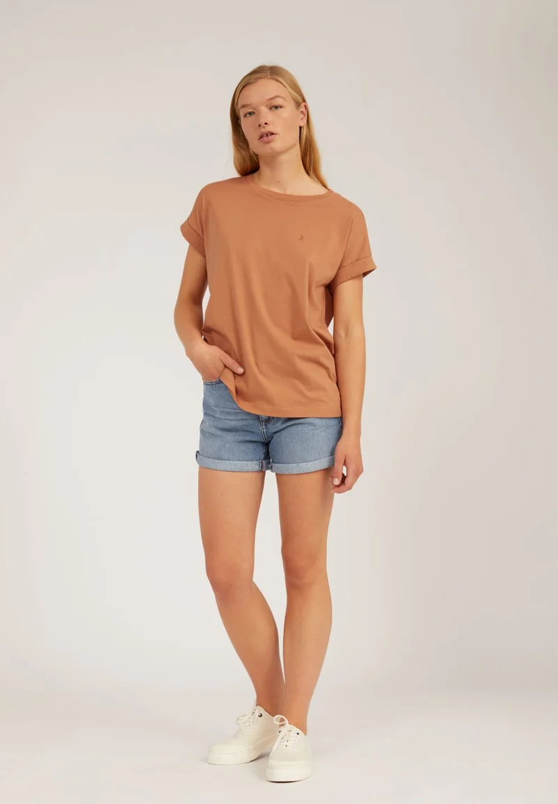 IDAARA T-SHIRT | toasted hazel