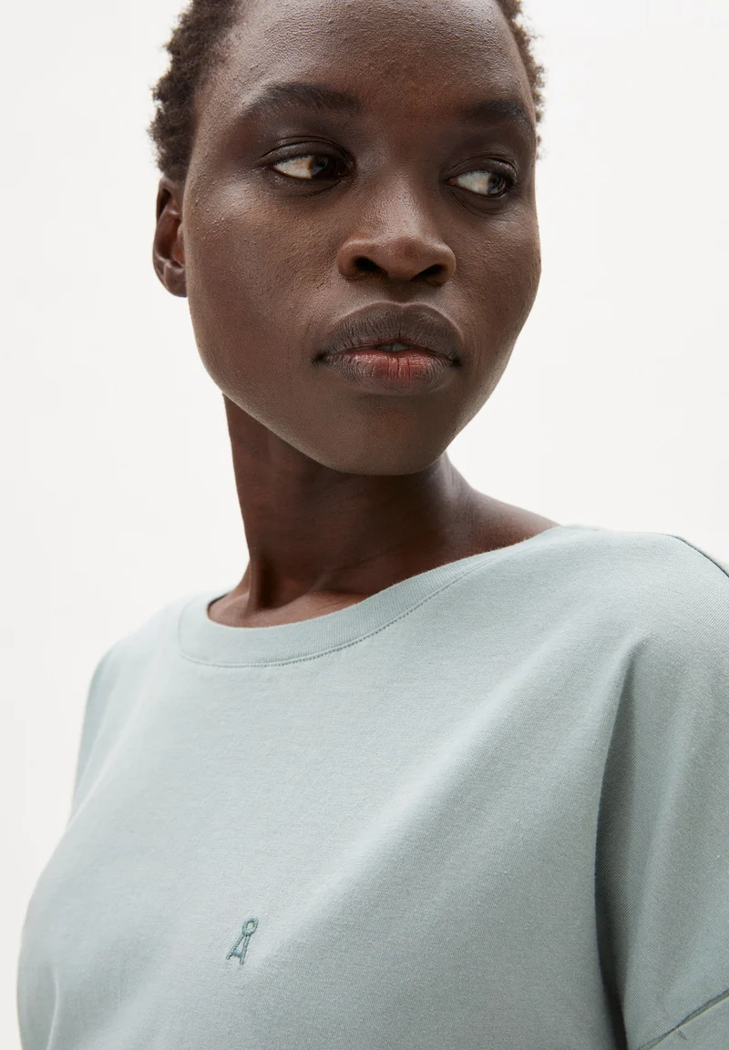 IDAARA T-SHIRT | eucalyptus green