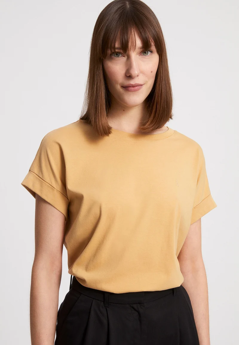 IDAARA T-SHIRT | golden harvest