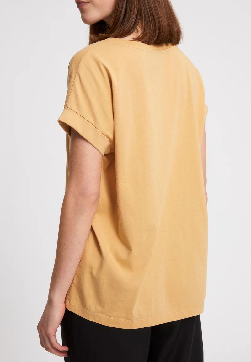 IDAARA T-SHIRT | golden harvest