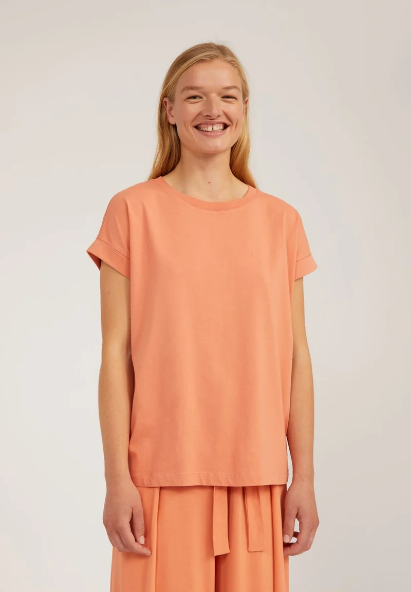 IDAARA T-SHIRT | burned mandarin