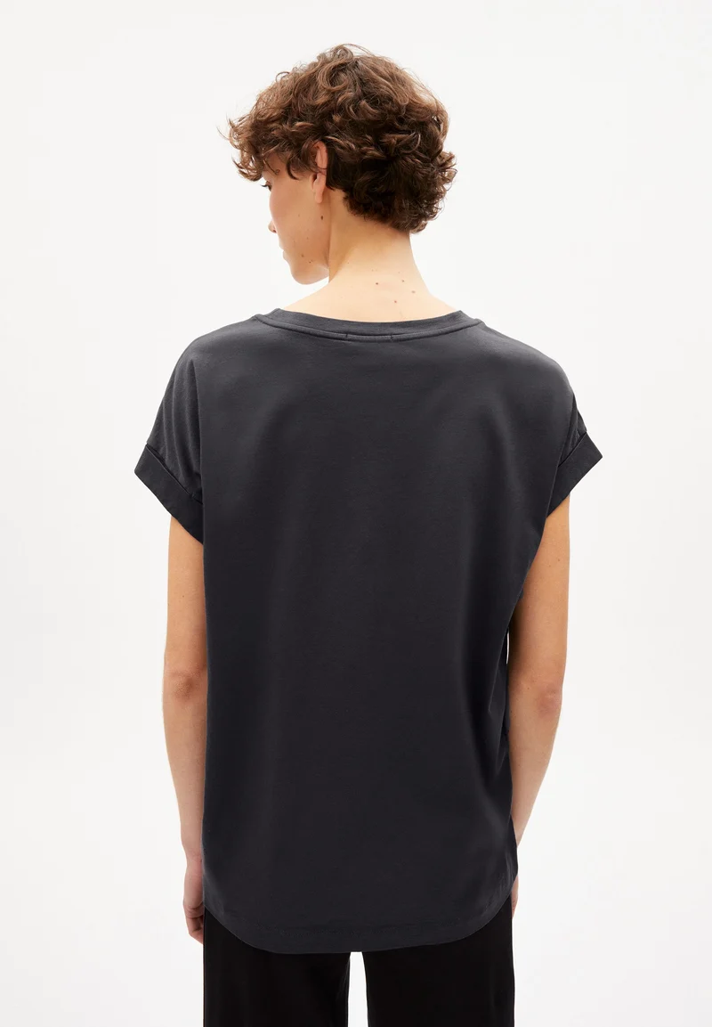 IDAARA T-SHIRT | graphite