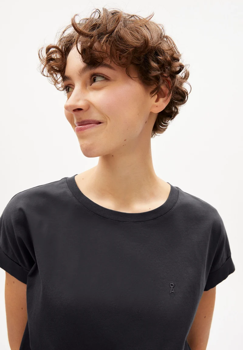 IDAARA T-SHIRT | graphite