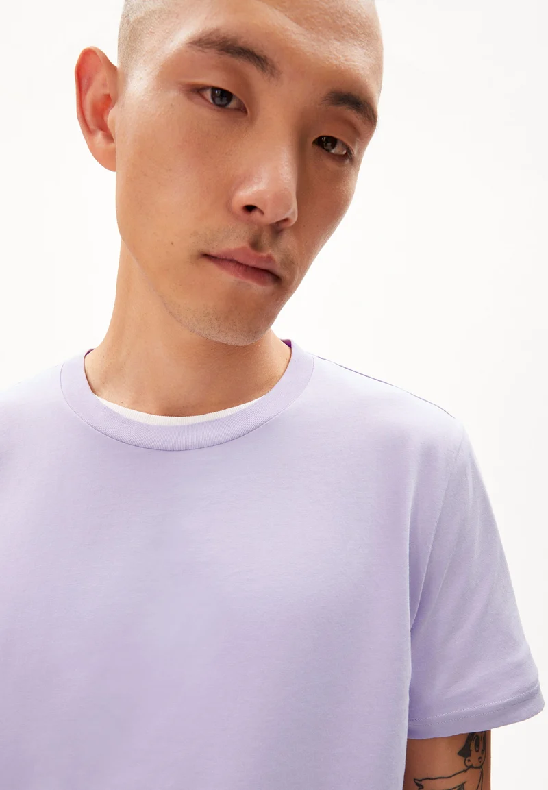 JAAMES T-SHIRT | lavender light