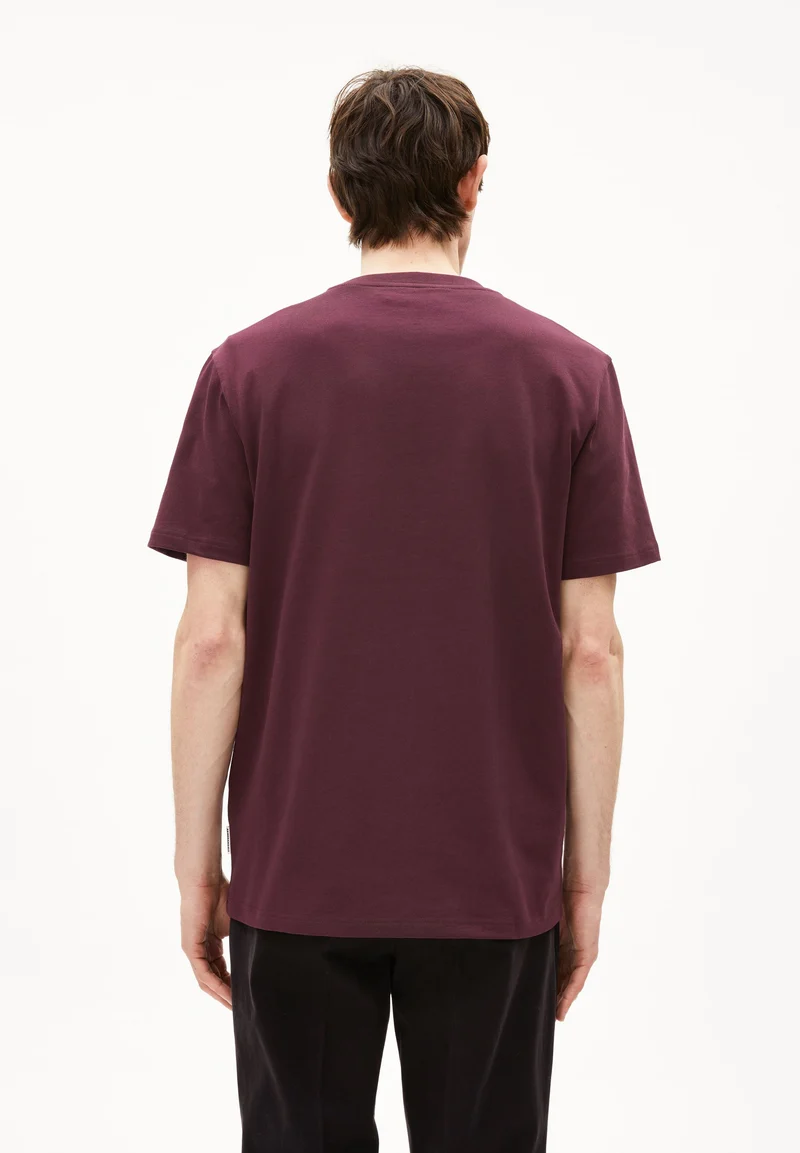 MAARKOS T-SHIRT | dark cranberry