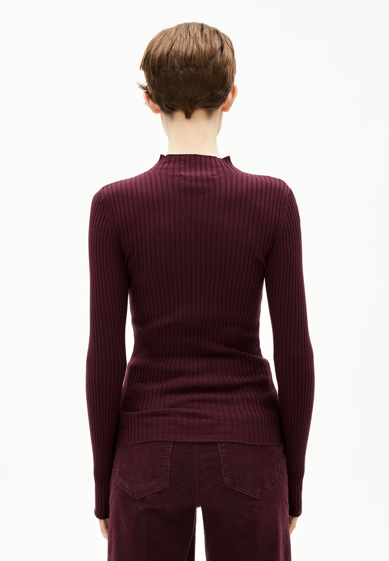 ALAANIA STRICKPULLOVER | dark cranberry